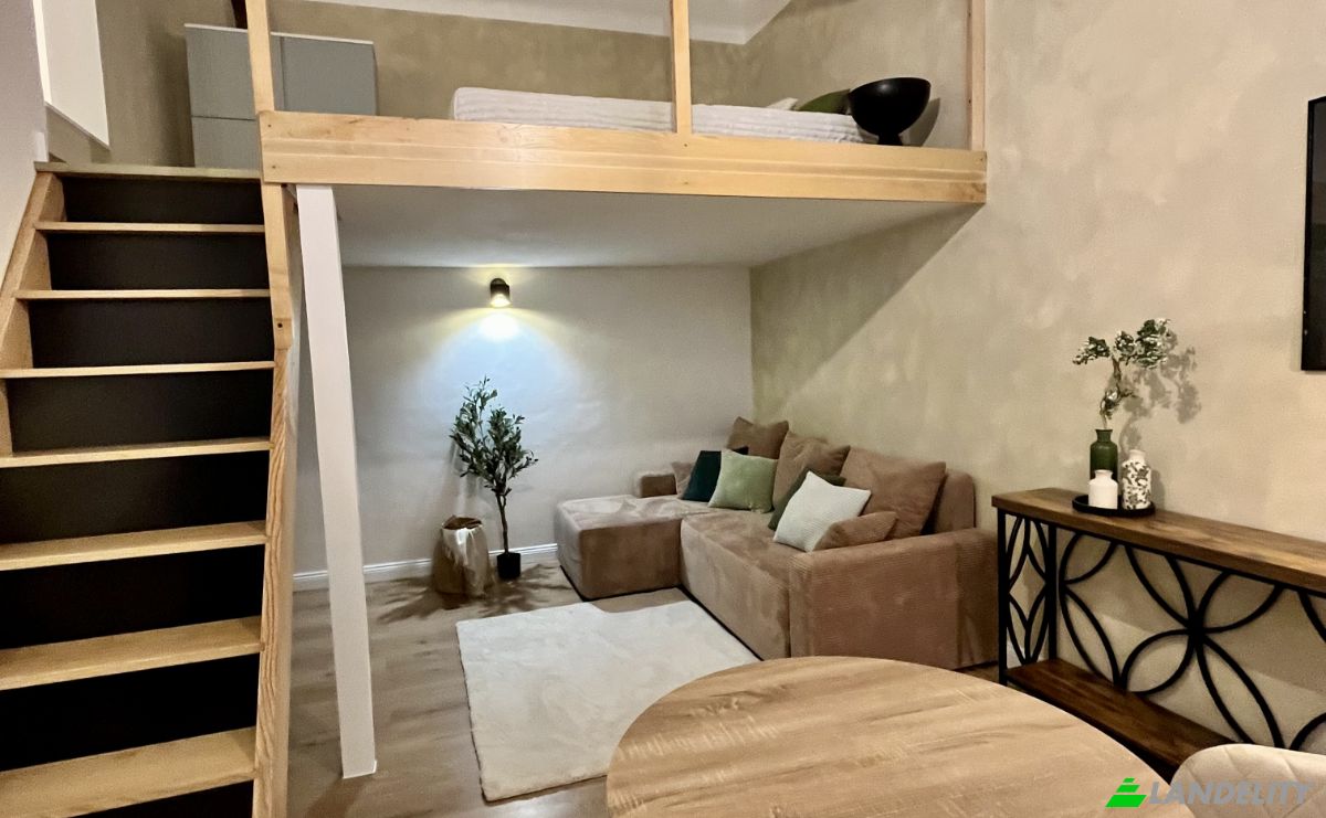 Apartment for Sale Budapest, Hungary, Szentkiralyi u 49, 1088 Hungary. Photo 4
