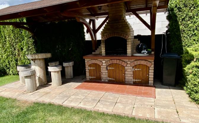 Villa for Sale Medies-Raturi, Apa, Satu Mare. Photo#8 Villa for Sale Medies-Raturi, Apa, Satu Mare. Photo#8