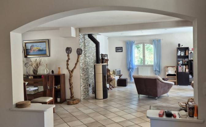 Single Family Home for Sale 82 Chem de lAubepine. Photo#11