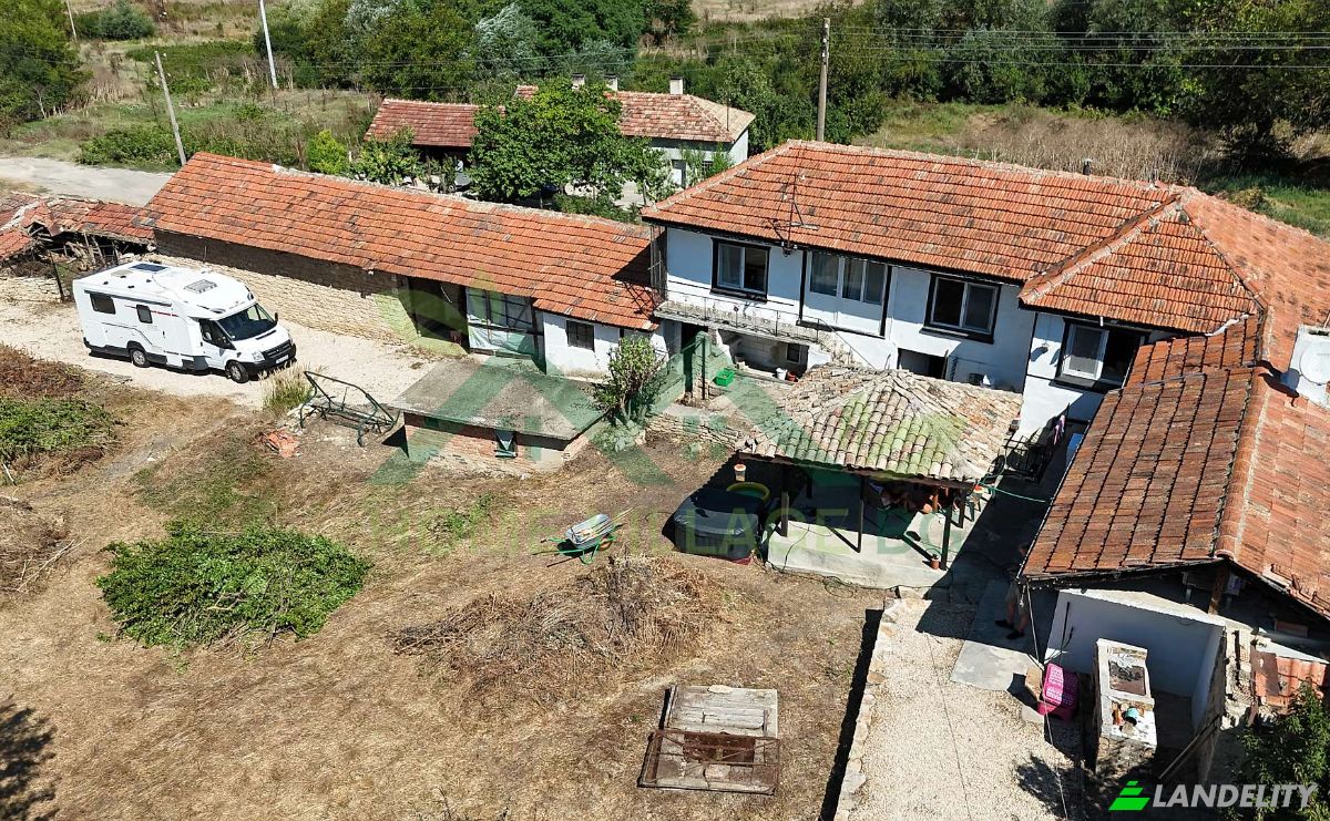 Mansion for Sale 9225 Petrov dol, Petrov dol, Provadia, Varna, Bulgaria. Photo 1