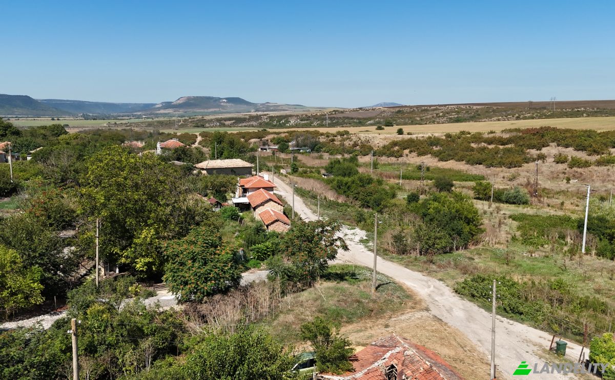 Mansion for Sale 9225 Petrov dol, Petrov dol, Provadia, Varna, Bulgaria. Photo 11