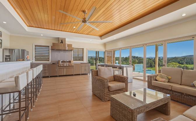 Mansion for Sale 211 Marchfield Rd. Photo#3