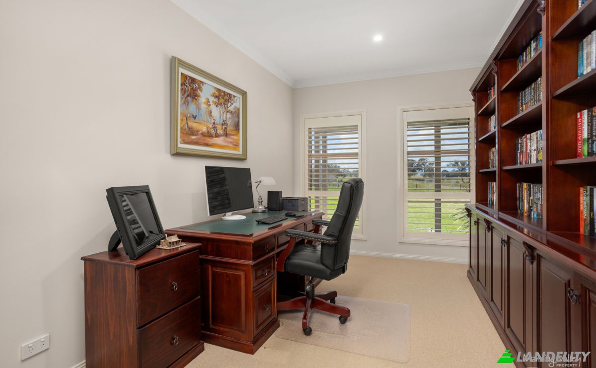 Mansion for Sale 211 Marchfield Rd, Wingham NSW 2429, Wingham, Mid-Coast Council, New South Wales, Australia. Photo 16