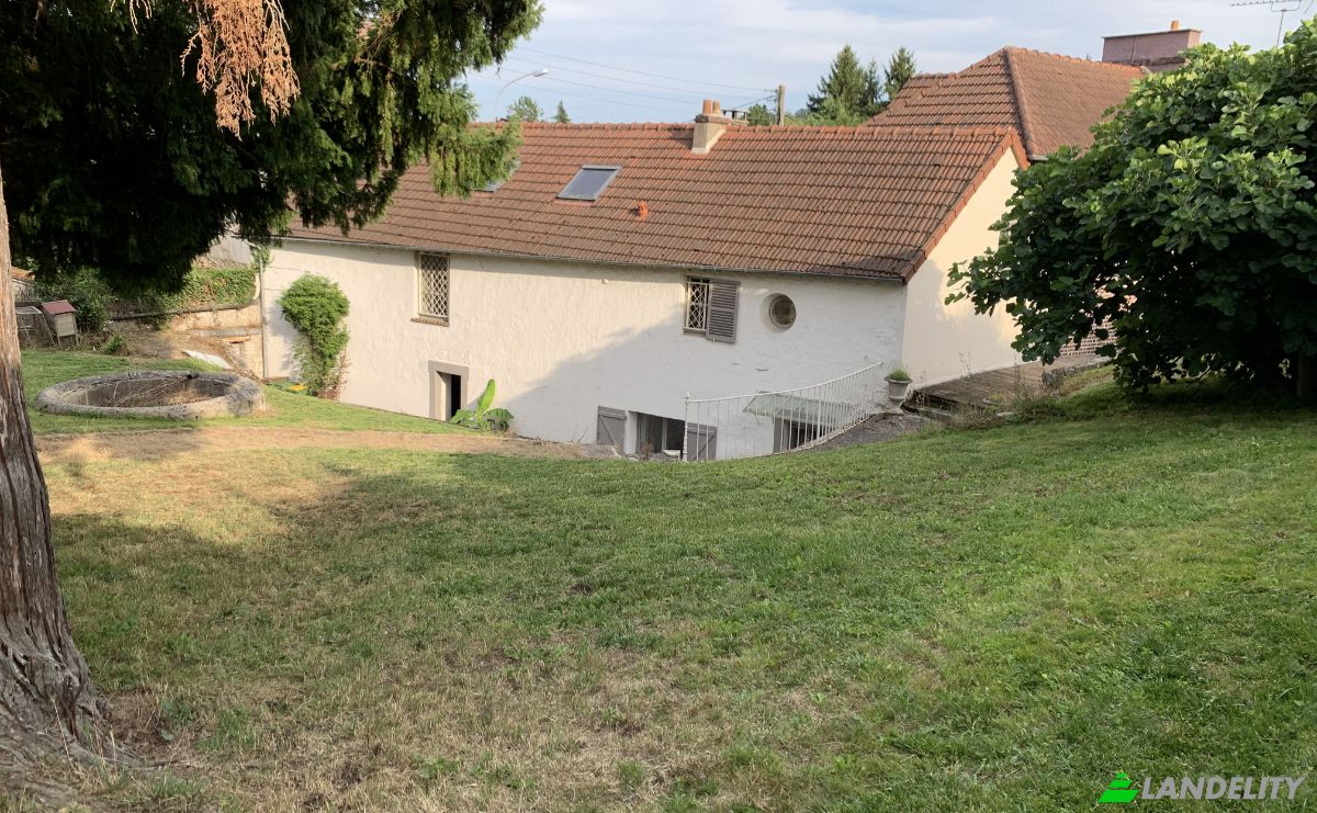 Single Family Home for Sale 66 Rue de la Republique, 78650 Beynes, Beynes, Yvelines, Ile-de-France, France. Photo 3