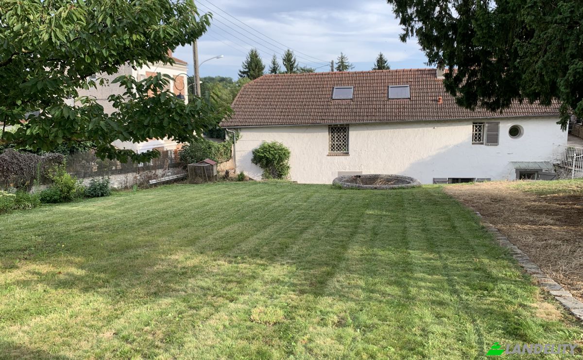 Single Family Home for Sale 66 Rue de la Republique, 78650 Beynes, Beynes, Yvelines, Ile-de-France, France. Photo 2