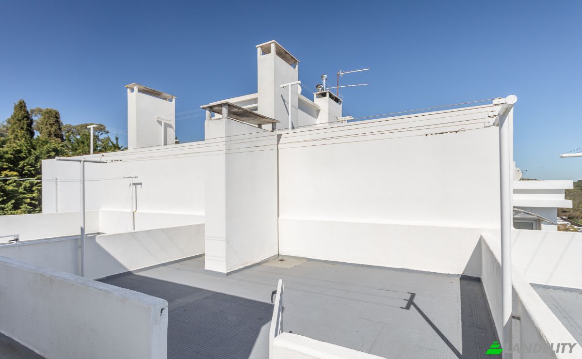 Apartment for Sale R Elisiario Carvalho 11, Paco de Arcos, Oeiras, Lisbon, Portugal. Photo 16