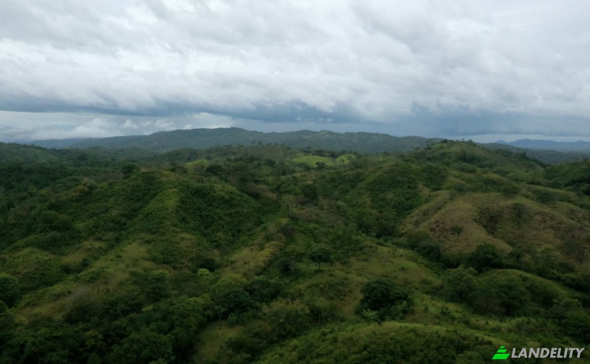 Investing/Development for Sale Provincia de Veraguas, Santa Catalina, Sona District, Veraguas Province, Panama. Photo 2