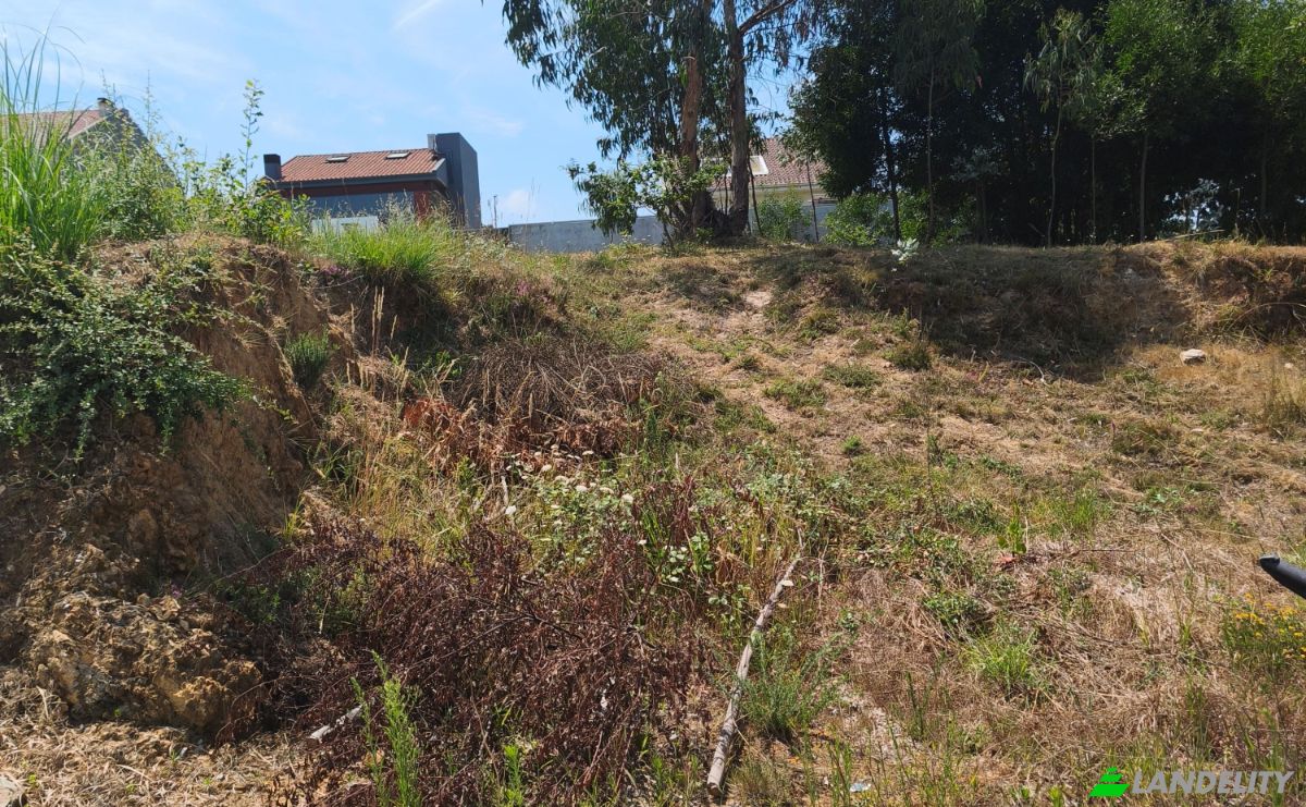 Land Lot for Sale R de Craveiro Lopes 24, 4415-092 Pedroso, Pedroso, Vila Nova de Gaia, Porto District, Portugal. Photo 1