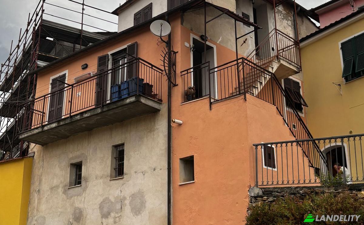 Apartment for Sale Vico Santa Croce, 18027 Pontedassio IM, Pontedassio, Province of Imperia, Liguria, Italy. Photo 15