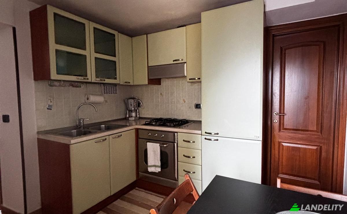 Apartment for Sale Vico Santa Croce, 18027 Pontedassio IM, Pontedassio, Province of Imperia, Liguria, Italy. Photo 6