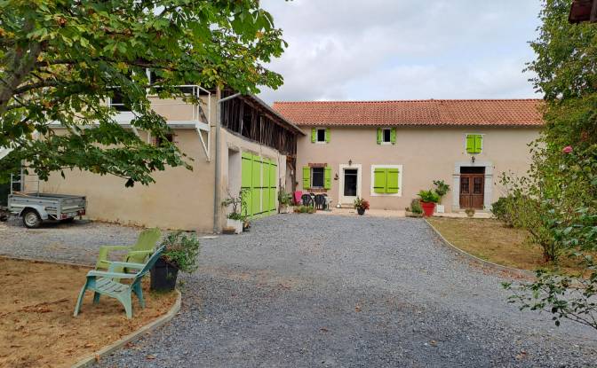 Farm/Ranch for Sale - Buzon, France