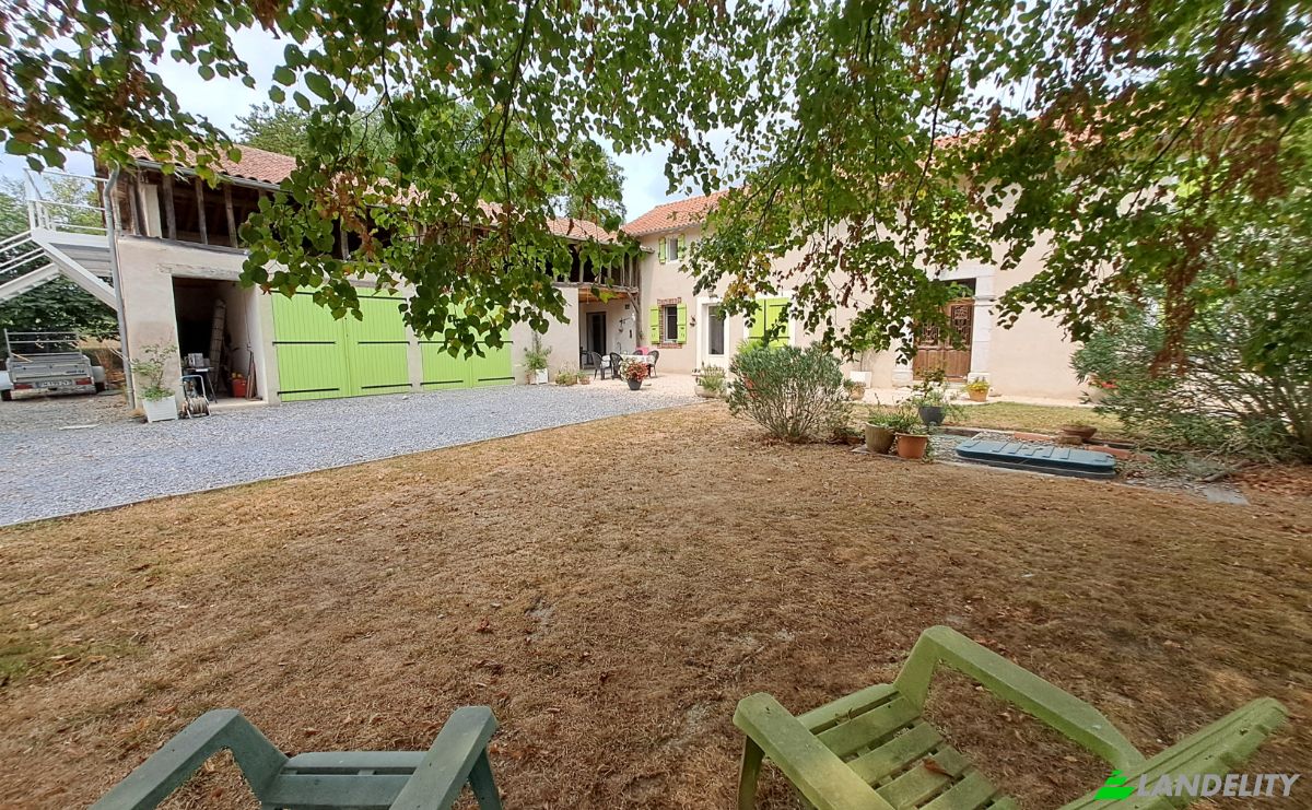 Farm/Ranch for Sale 127 Jouanous, 65140 Buzon, Buzon, Hautes-Pyrenees, Occitanie, France. Photo 2