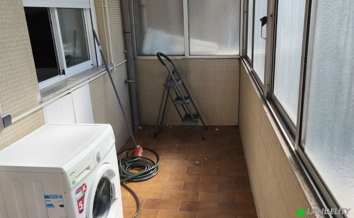 Apartment for Sale R da Azenha 263, 4200-110 Porto, Porto, Porto District, Portugal. Photo 14
