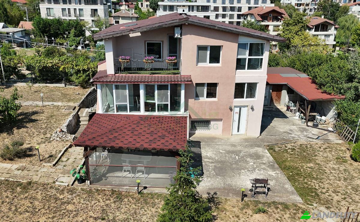 Townhouse for Sale gk BrizPrimorski, 9010 Varna, Varna, Varna Municipality, Bulgaria. Photo 2