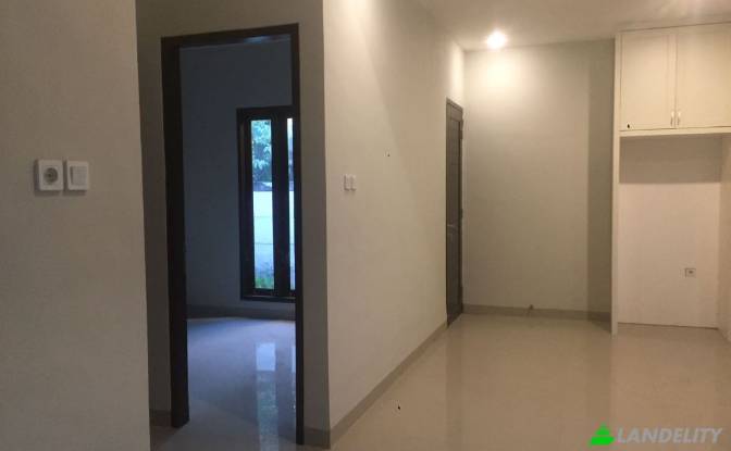 Single Family Home for Sale Jl Dwi Anjani. Photo#1