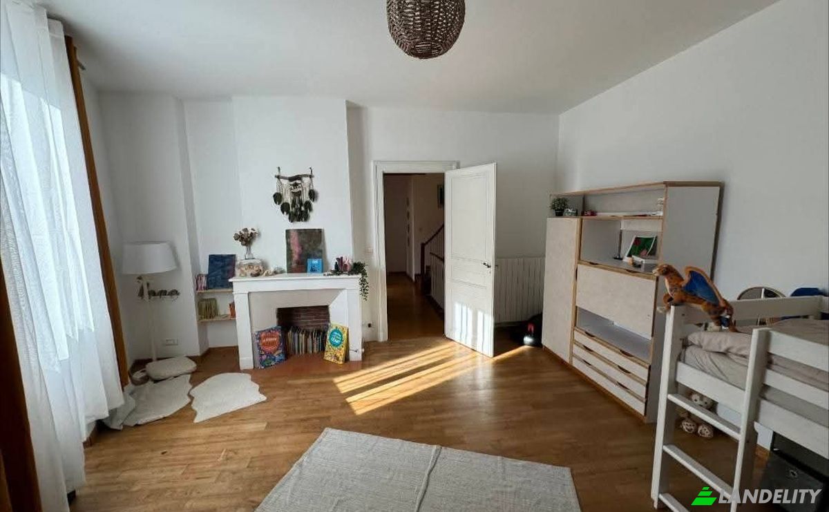 Townhouse for Sale 31 Bd du Midi, 31350 Boulogne-sur-Gesse, Boulogne-sur-Gesse, Haute-Garonne, Occitanie, France. Photo 8
