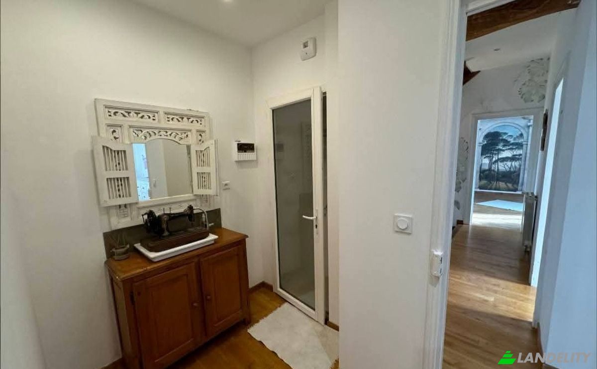Townhouse for Sale 31 Bd du Midi, 31350 Boulogne-sur-Gesse, Boulogne-sur-Gesse, Haute-Garonne, Occitanie, France. Photo 12