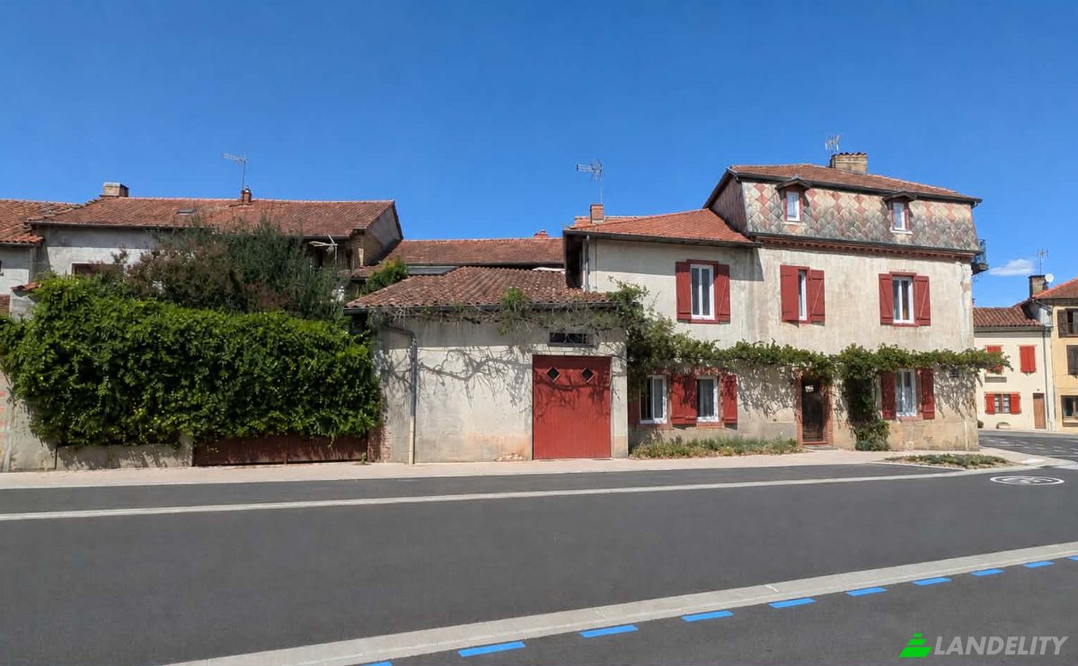 Townhouse for Sale 31 Bd du Midi, 31350 Boulogne-sur-Gesse, Boulogne-sur-Gesse, Haute-Garonne, Occitanie, France. Photo 19