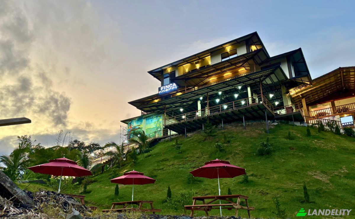 Hotel for Sale Palora, Morona-Santiago, Ecuador. Photo 9