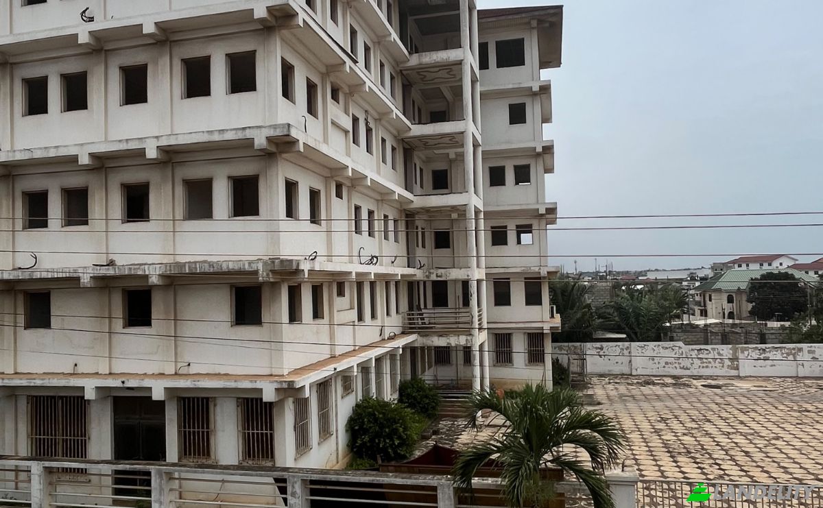Investing/Development for Sale Accra, La Dade-Kotopon, Greater Accra Region, Ghana. Photo 6
