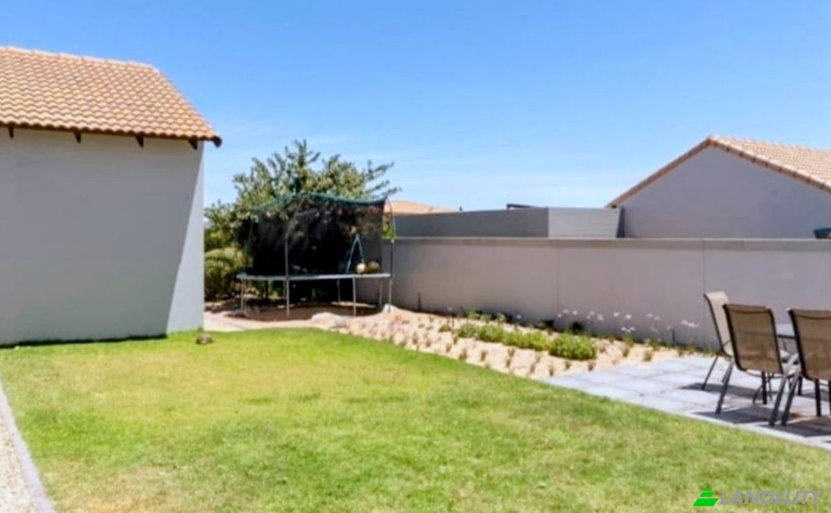 Single Family Home for Sale 1300 Vogelsanck St, Langebaan Country Estate, Langebaan, West Coast District Municipality, Western Cape, South Africa, 7357. Photo 1