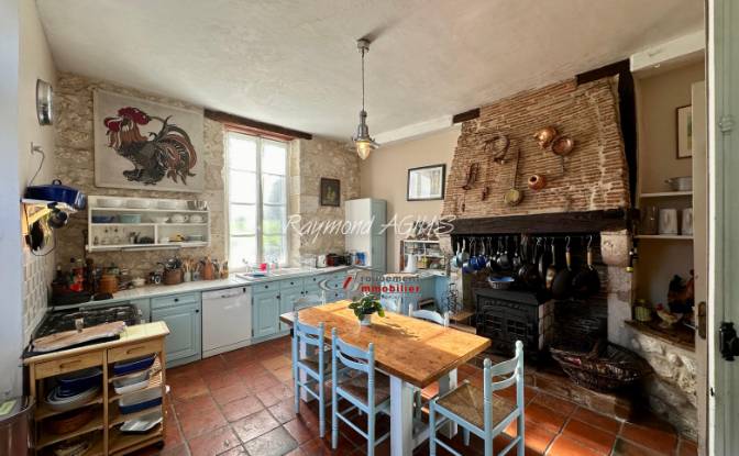 Castle for Sale 6 Rue des Mesanges, 24100 Bergerac. Photo#5