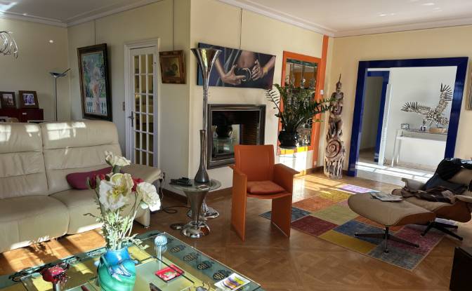 Villa for Sale 159 Les Varennes. Photo#3 Villa for Sale 159 Les Varennes. Photo#3
