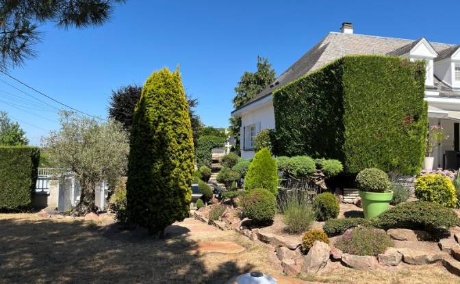 Villa for Sale 159 Les Varennes. Photo#5 Villa for Sale 159 Les Varennes. Photo#5