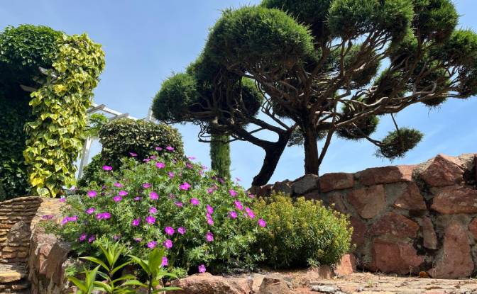 Villa for Sale 159 Les Varennes. Photo#7 Villa for Sale 159 Les Varennes. Photo#7