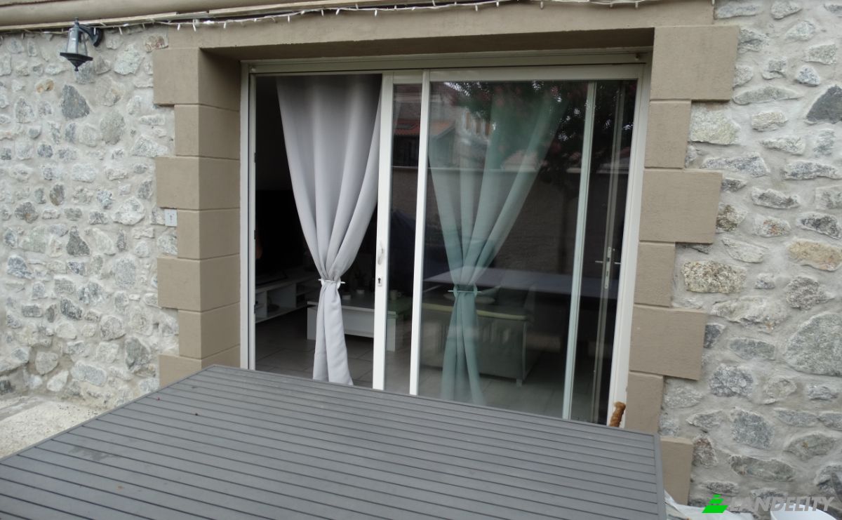 Investing/Development for Sale 127 Rue des Cigales, 26600 Tain-lHermitage, Tain-lHermitage, Drome, Auvergne-Rhone-Alpes, France. Photo 5