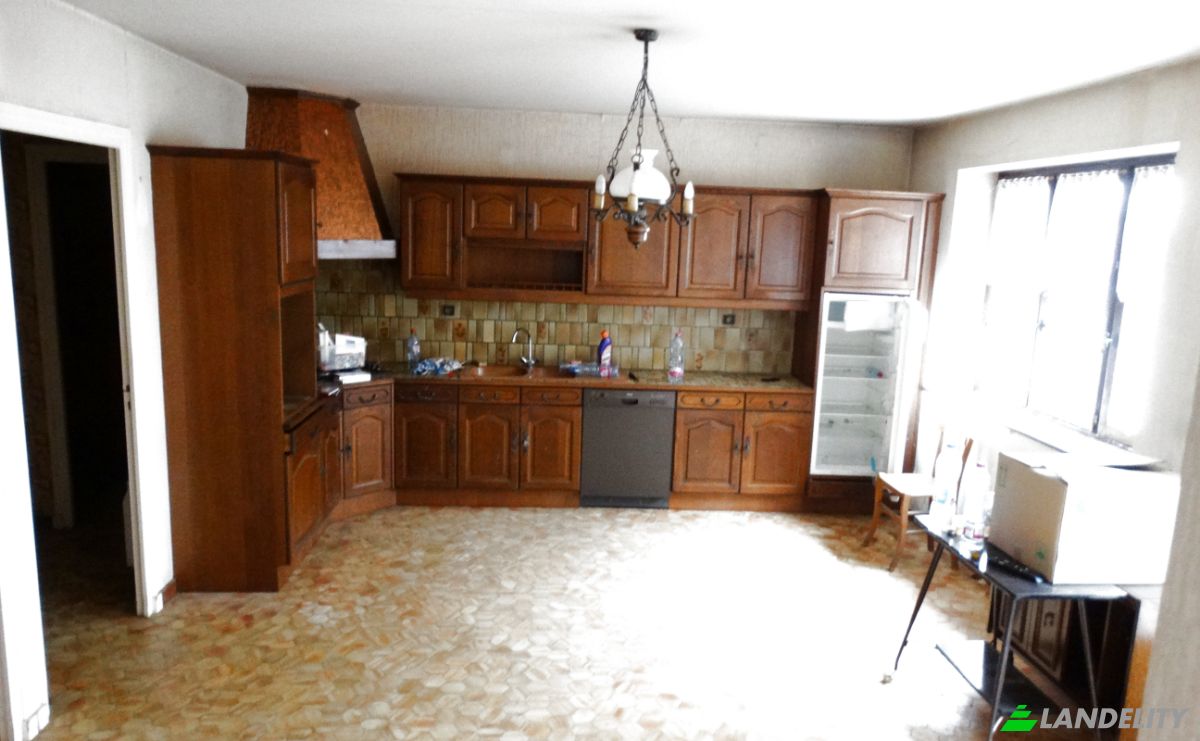 Single Family Home for Sale 40 All du Chateau, 69360 Simandres, Simandres, Rhone, Auvergne-Rhone-Alpes, France. Photo 5