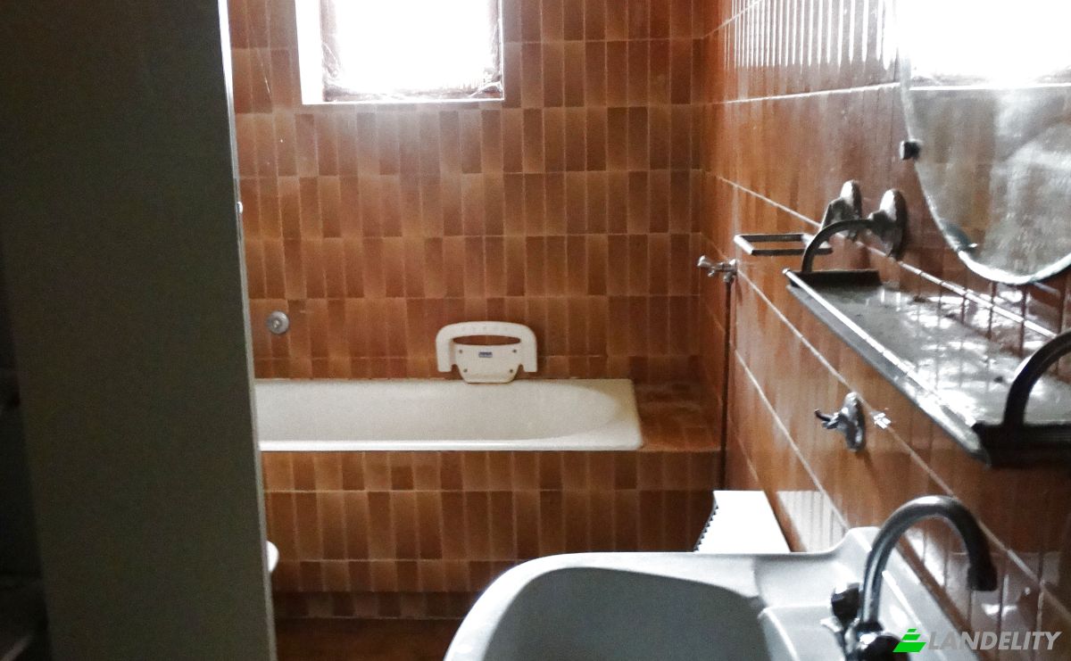 Single Family Home for Sale 40 All du Chateau, 69360 Simandres, Simandres, Rhone, Auvergne-Rhone-Alpes, France. Photo 7