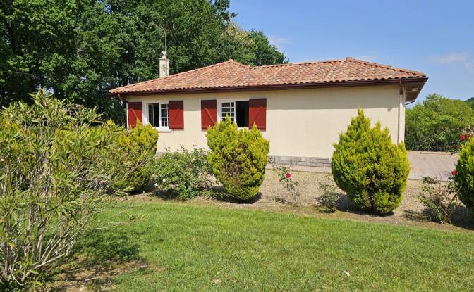 Single Family Home for Sale 544 Rte d Urt. Photo#1 Single Family Home for Sale 544 Rte d Urt. Photo#1