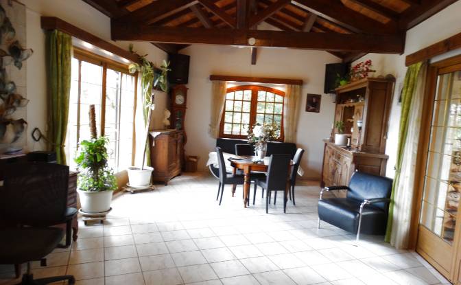 Villa for Sale 44 Chem des Fours, 69440 Taluyers. Photo#8
