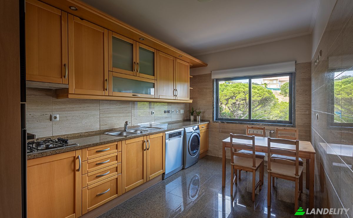 Apartment for Sale R Dom Bosco 1, 2765-418 Alcabideche, Alcabideche, Cascais, Lisbon, Portugal. Photo 8