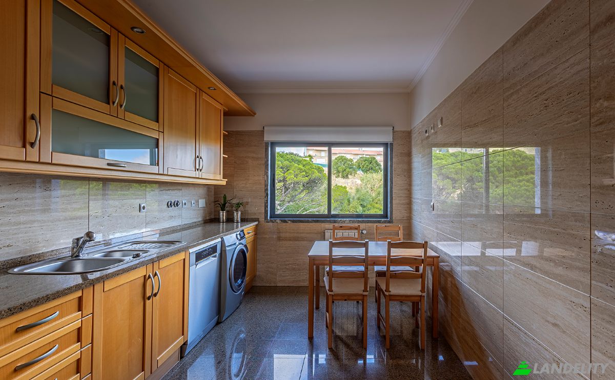 Apartment for Sale R Dom Bosco 1, 2765-418 Alcabideche, Alcabideche, Cascais, Lisbon, Portugal. Photo 9