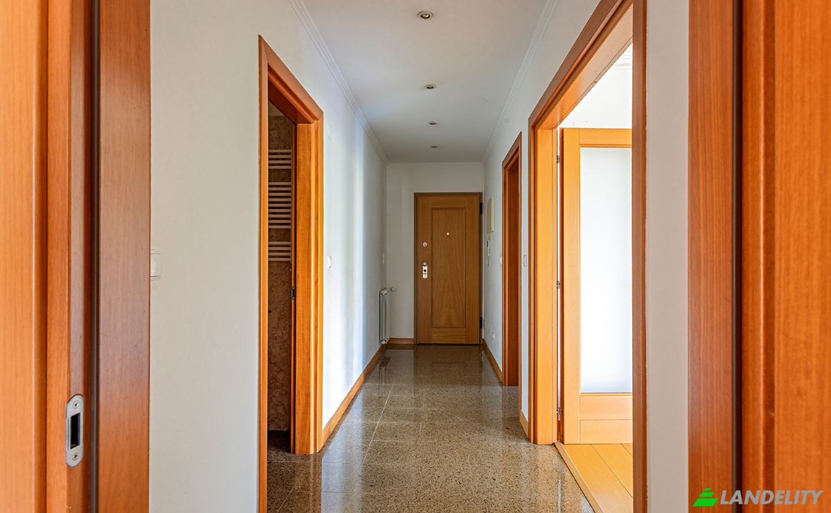 Apartment for Sale R Dom Bosco 1, 2765-418 Alcabideche, Alcabideche, Cascais, Lisbon, Portugal. Photo 7