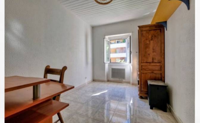 Townhouse for Sale 172 Bd de la Madeleine. Photo#6 Townhouse for Sale 172 Bd de la Madeleine. Photo#6