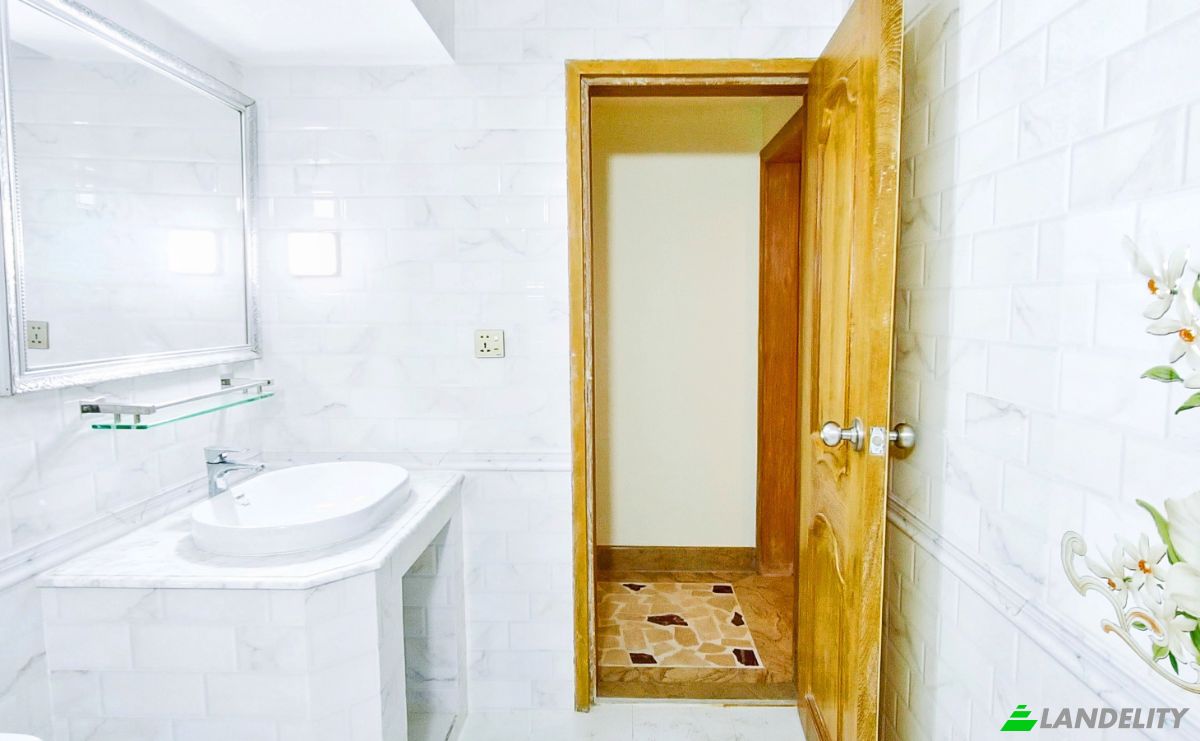 Apartment for Sale House 890, Road 11 Ave 2, Dhaka, Dhaka District, Dhaka Division, Bangladesh. Photo 6