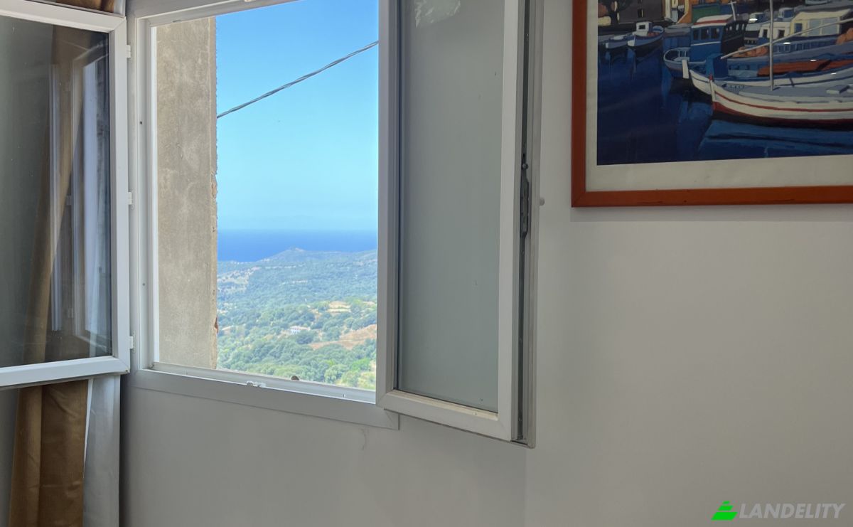Investing/Development for Sale 2 Acqua In Ghjo, 20151 Sari-dOrcino, Sari-dOrcino, Corse-du-Sud, Corsica, France. Photo 11