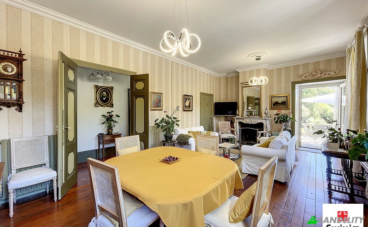 Single Family Home for Sale 9 Pl du Temple, 07450 Burzet, Burzet, Ardeche, Auvergne-Rhone-Alpes, France. Photo 2
