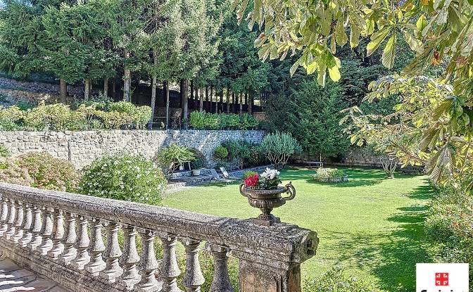 Single Family Home for Sale 9 Pl du Temple. Photo#8