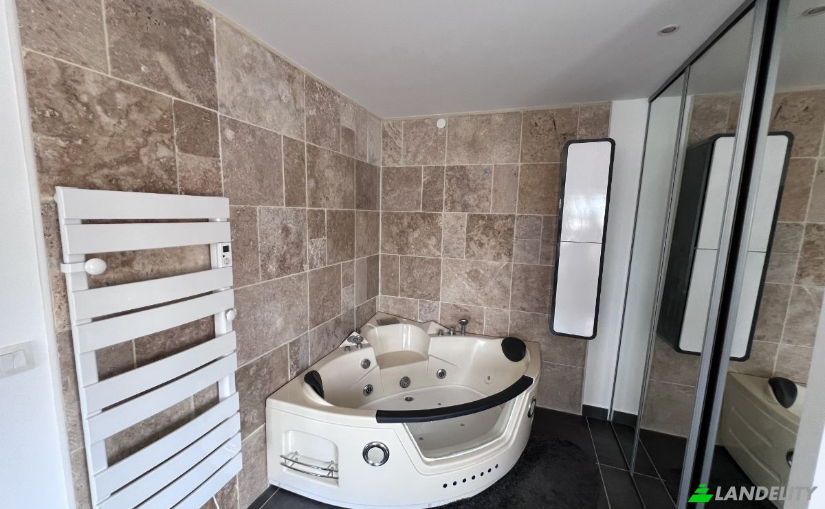Villa Te koop 400 Rue de Lezigno, 34310 Montady, Montady, Herault, Occitanie, France. Foto 14
