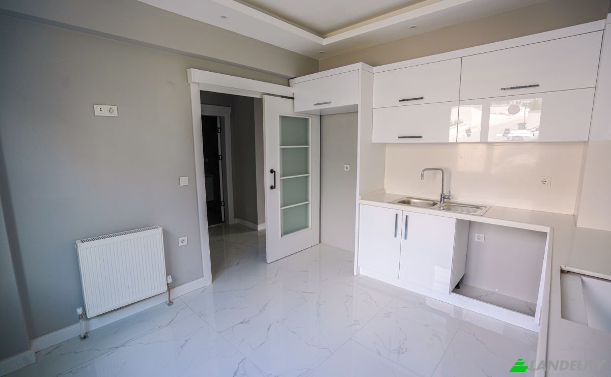 Villa for Sale Bahcesehir 2 Kisim Mh, Turgut Ozal Blv 60O, 34488 Basaksehir Istanbul, Istanbul, Basaksehir, Turkiye. Photo 17