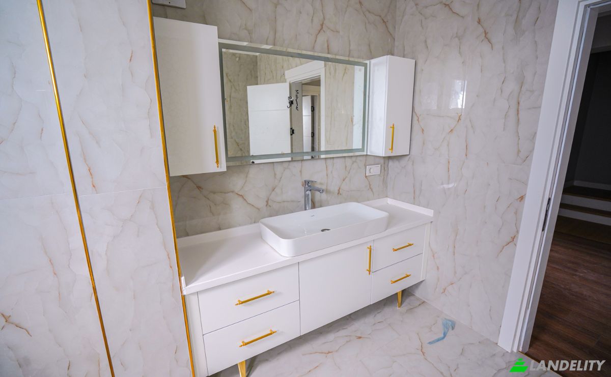 Villa for Sale Bahcesehir 2 Kisim Mh, Turgut Ozal Blv 60O, 34488 Basaksehir Istanbul, Istanbul, Basaksehir, Turkiye. Photo 23