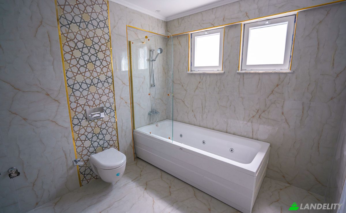 Villa for Sale Bahcesehir 2 Kisim Mh, Turgut Ozal Blv 60O, 34488 Basaksehir Istanbul, Istanbul, Basaksehir, Turkiye. Photo 24