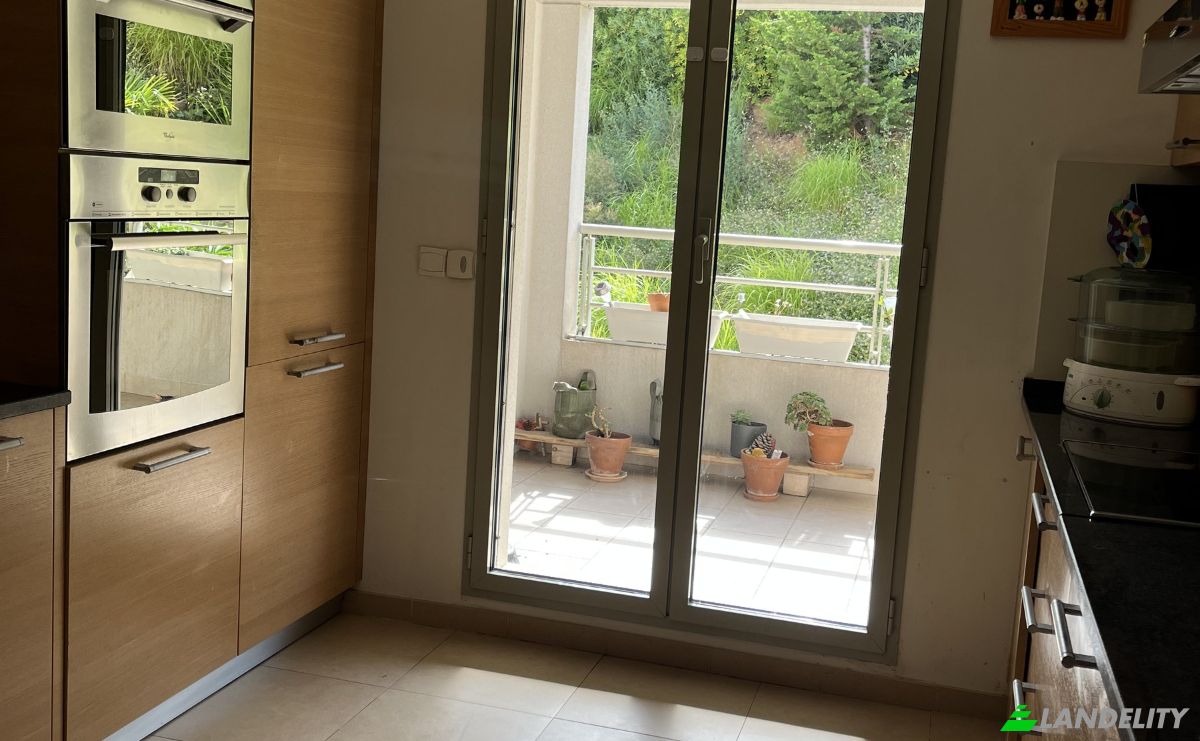 Apartment for Sale 151 Av de la Lanterne, 06200 Nice, Nice, Alpes-Maritimes, Provence-Alpes-Cote dAzur, France. Photo 17