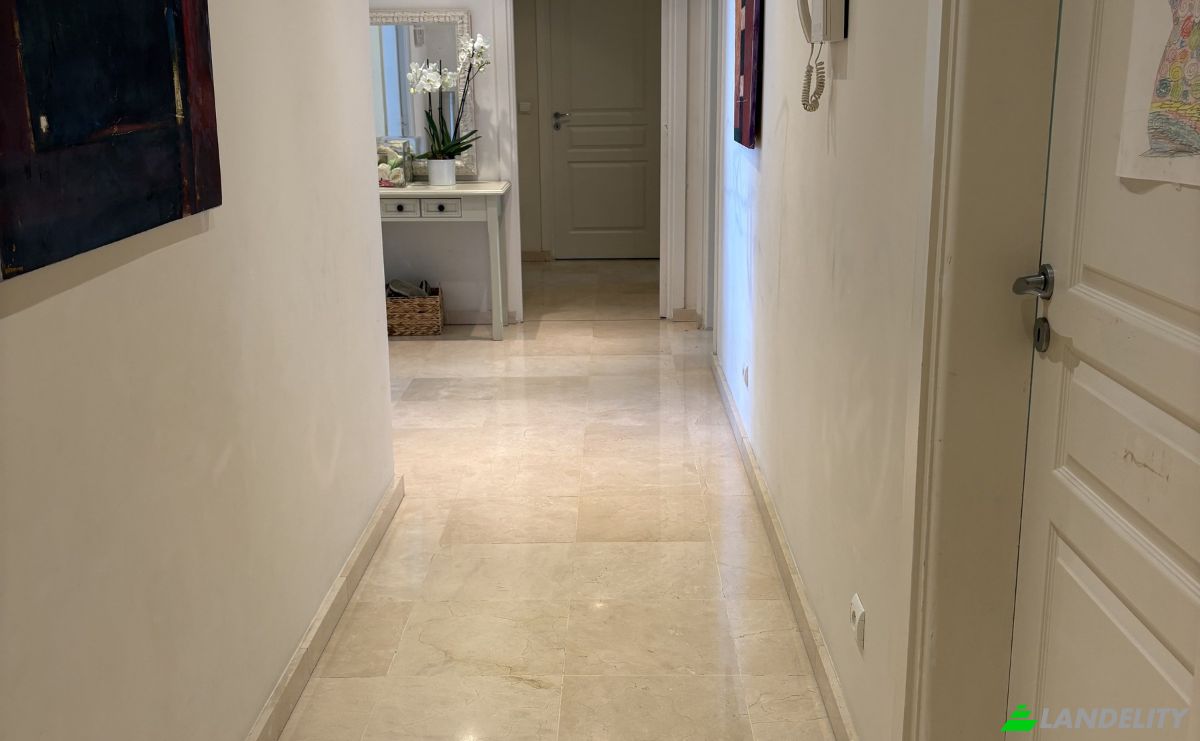 Apartment for Sale 151 Av de la Lanterne, 06200 Nice, Nice, Alpes-Maritimes, Provence-Alpes-Cote dAzur, France. Photo 5