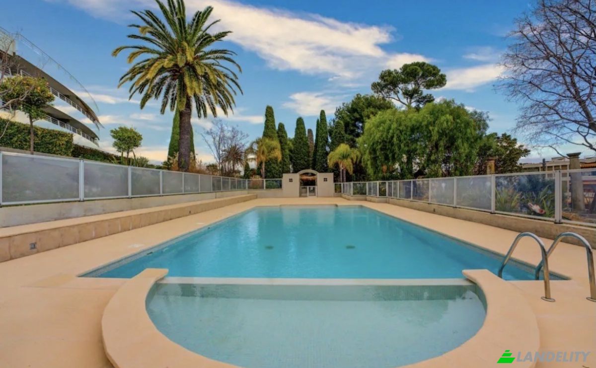 Apartment for Sale 151 Av de la Lanterne, 06200 Nice, Nice, Alpes-Maritimes, Provence-Alpes-Cote dAzur, France. Photo 4
