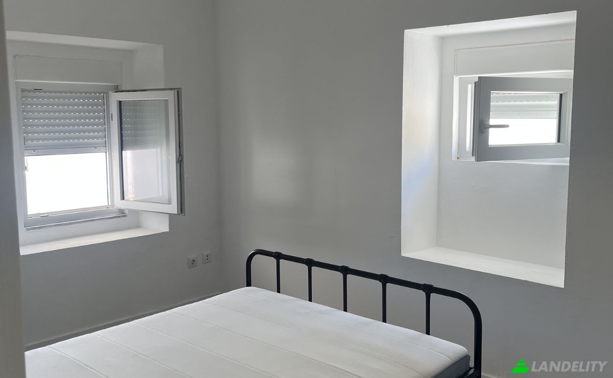 Townhouse for Sale R da Liberdade 15, 2705-231 Colares, Colares, Sintra, Lisbon, Portugal. Photo 10